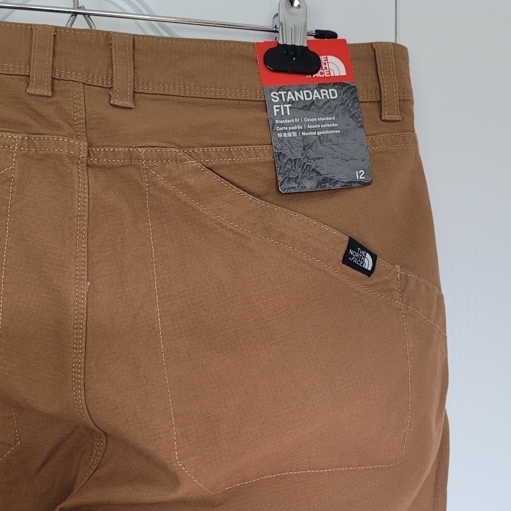 The North Face Khaki Capri Pants - Picture 7 of 9
